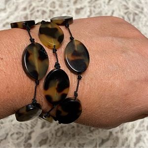 Nine West Tortoise Shell colored Brown easy hook Multistrand  Beaded Bra…